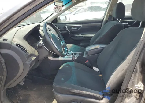 2015 Nissan Altima 2.5 из США, поврежденный, VIN 1N4AL3AP1FN919337